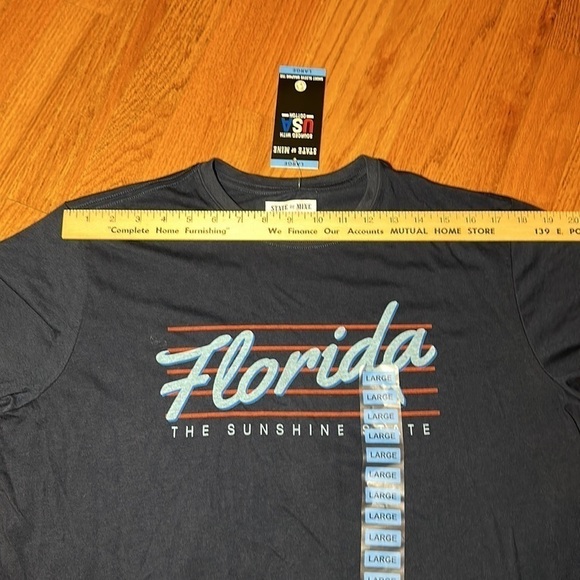 Men’s State of Mine Florida Graphic navy Tee Shirt Size large NWT - Picture 7 of 8